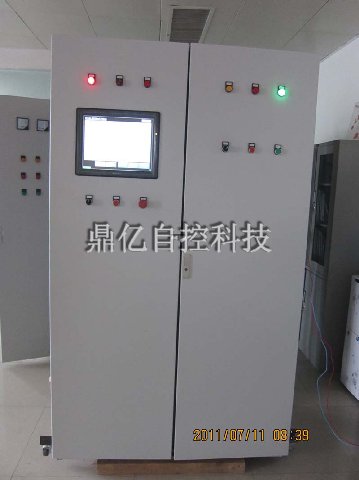 ��ǿ��������PLC����ϵͳ˫���ſ��ƹ�